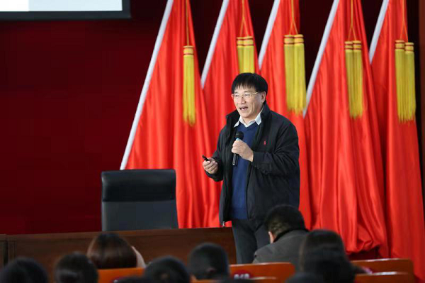 哈尔滨工业大学李建中教授应邀来我校做学术讲座