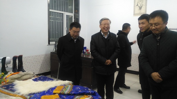 马存根一行赴集宁师范学院调研全面加强党的领导等工作