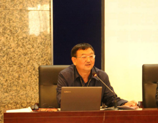 新平旺校区隆重举行民族学生“弘扬主旋律 传递正能量”“发声亮剑”主题活动
