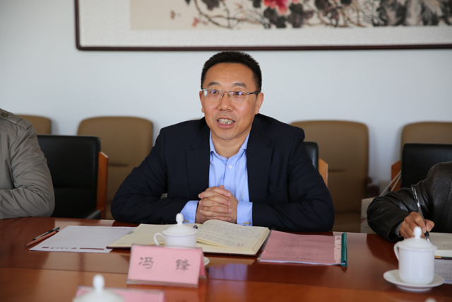 省教育厅派员检查评估我校“形势与政策”课
