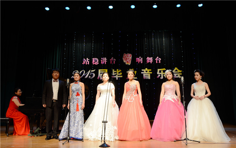 （图）音乐学院举办毕业生音乐会