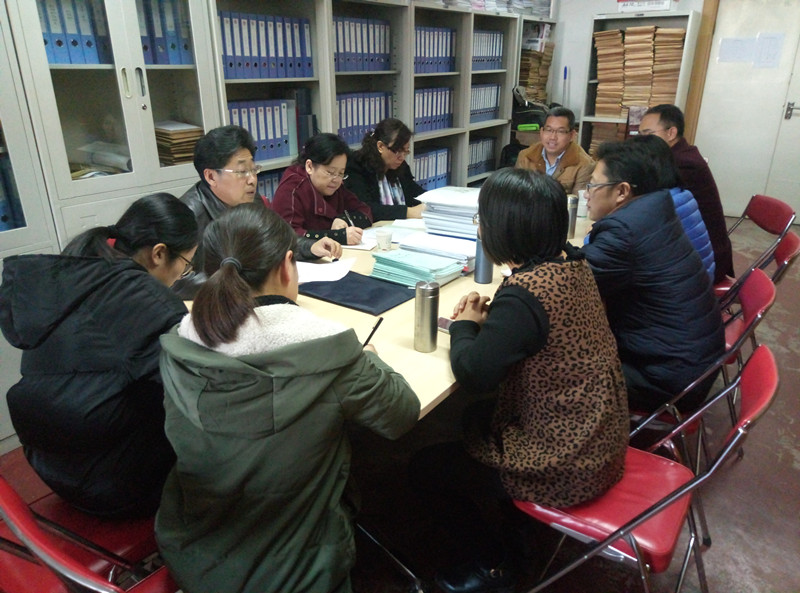 教学指导与督导委员会检查政法学院教学工作