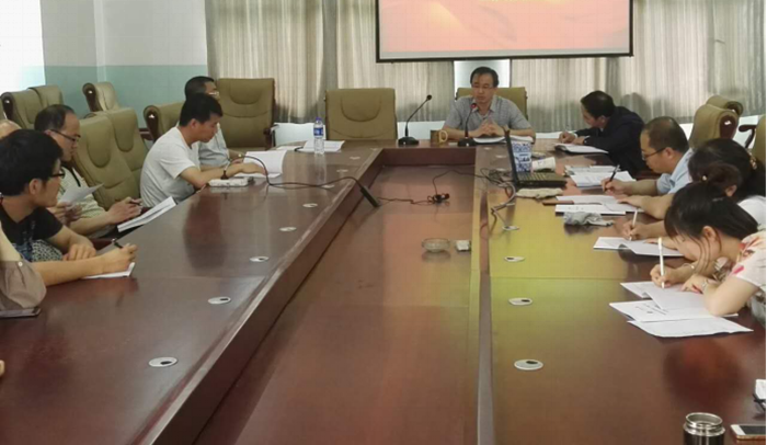 化学与环境工程学院党委书记刘文做主题党课