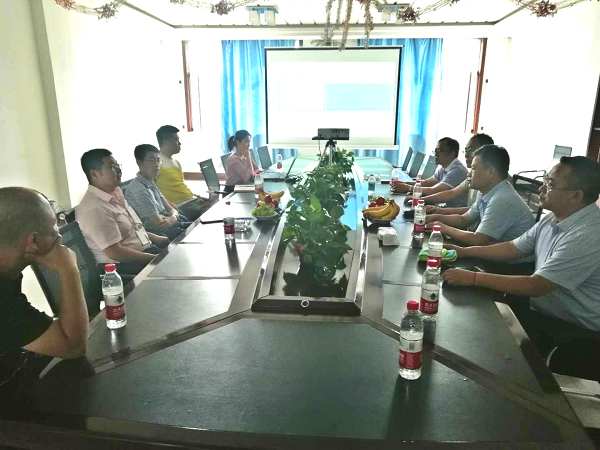 建筑与测绘工程学院领导带队到测绘企业调研