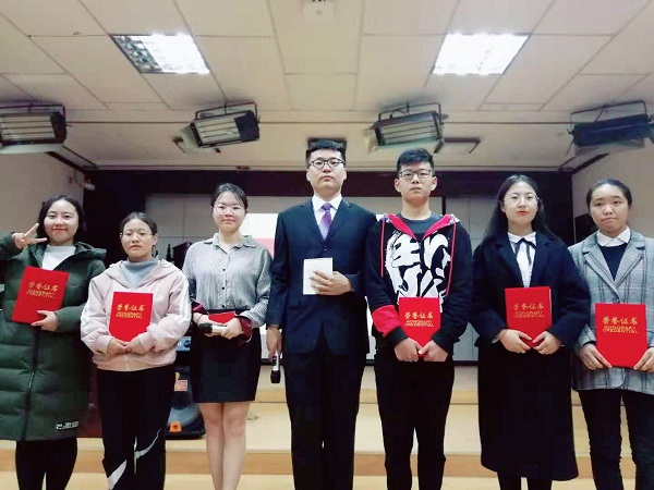 法学院“诚实守信，从我做起”演讲比赛成功举办