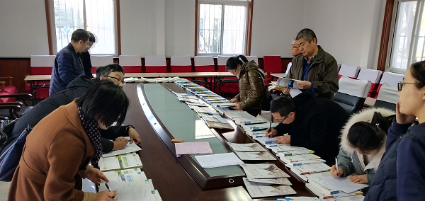 武汉大学出版社与建筑与测绘工程学院进行书展交流