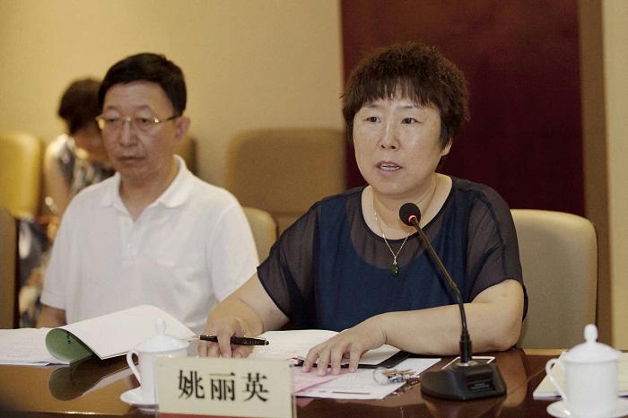 省卫计委专家组对我校增设中医康复学专业进行评估论证