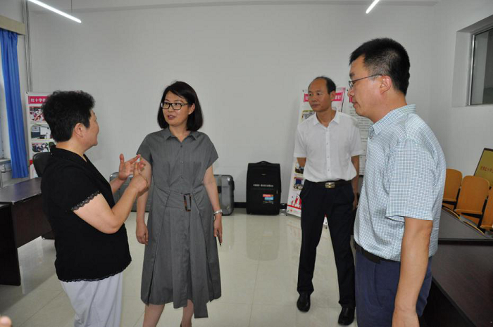 省红十字会党组书记,常务副会长郑红莅调研我校红十字会工作