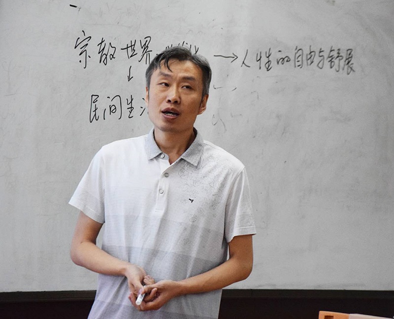 我校2018年青年教师课堂教学选拔赛举行