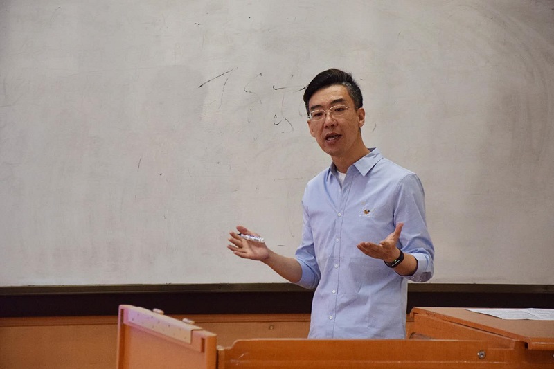 我校2018年青年教师课堂教学选拔赛举行