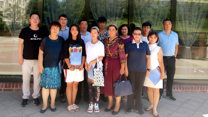 漫漫家访路 殷殷育人心――我校2018年暑假新疆民族学生座谈纪实（二）